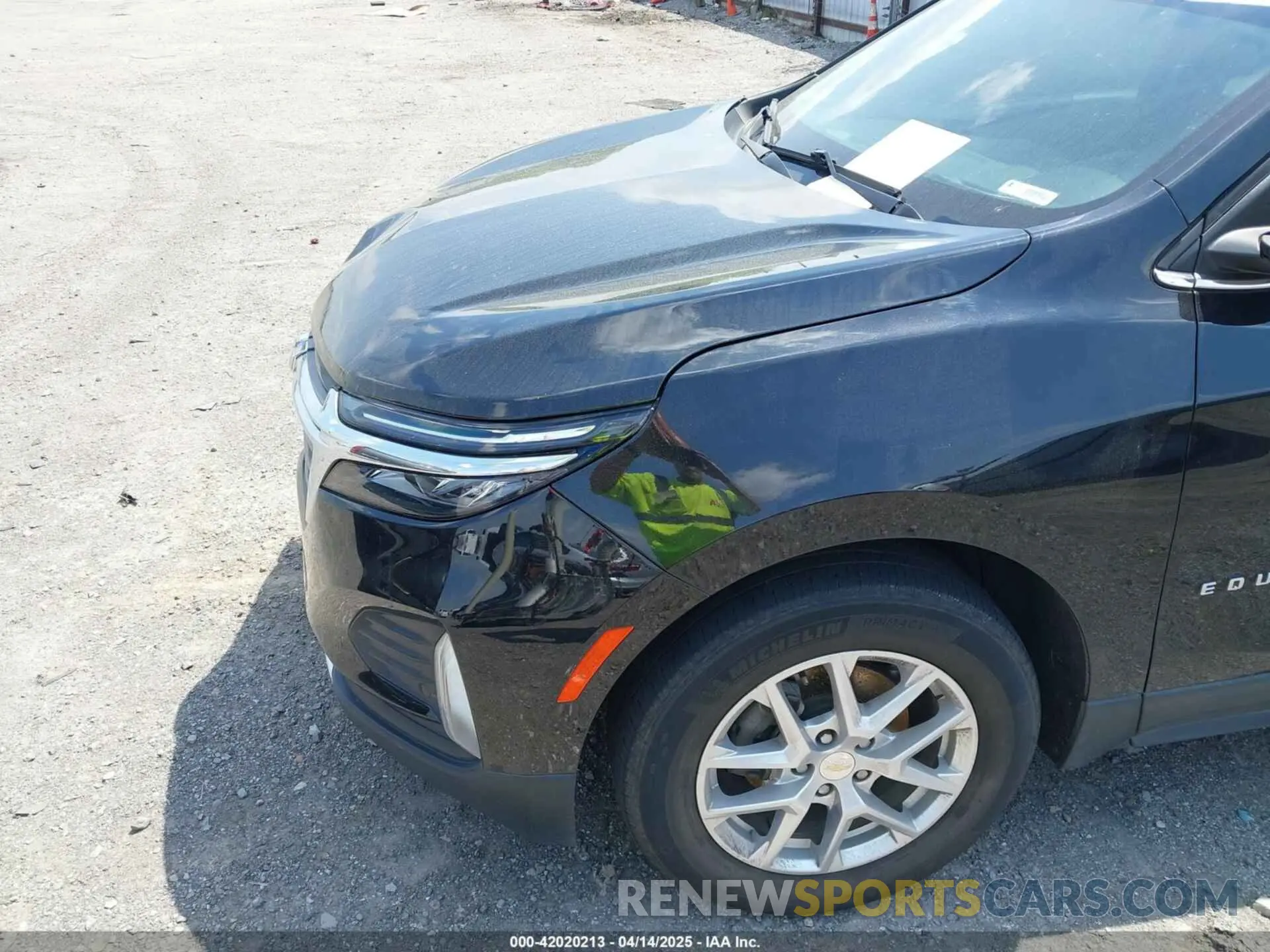 18 fotografías del automóvil dañado 3GNAXKEV3NL281177 CHEVROLET EQUINOX 2022