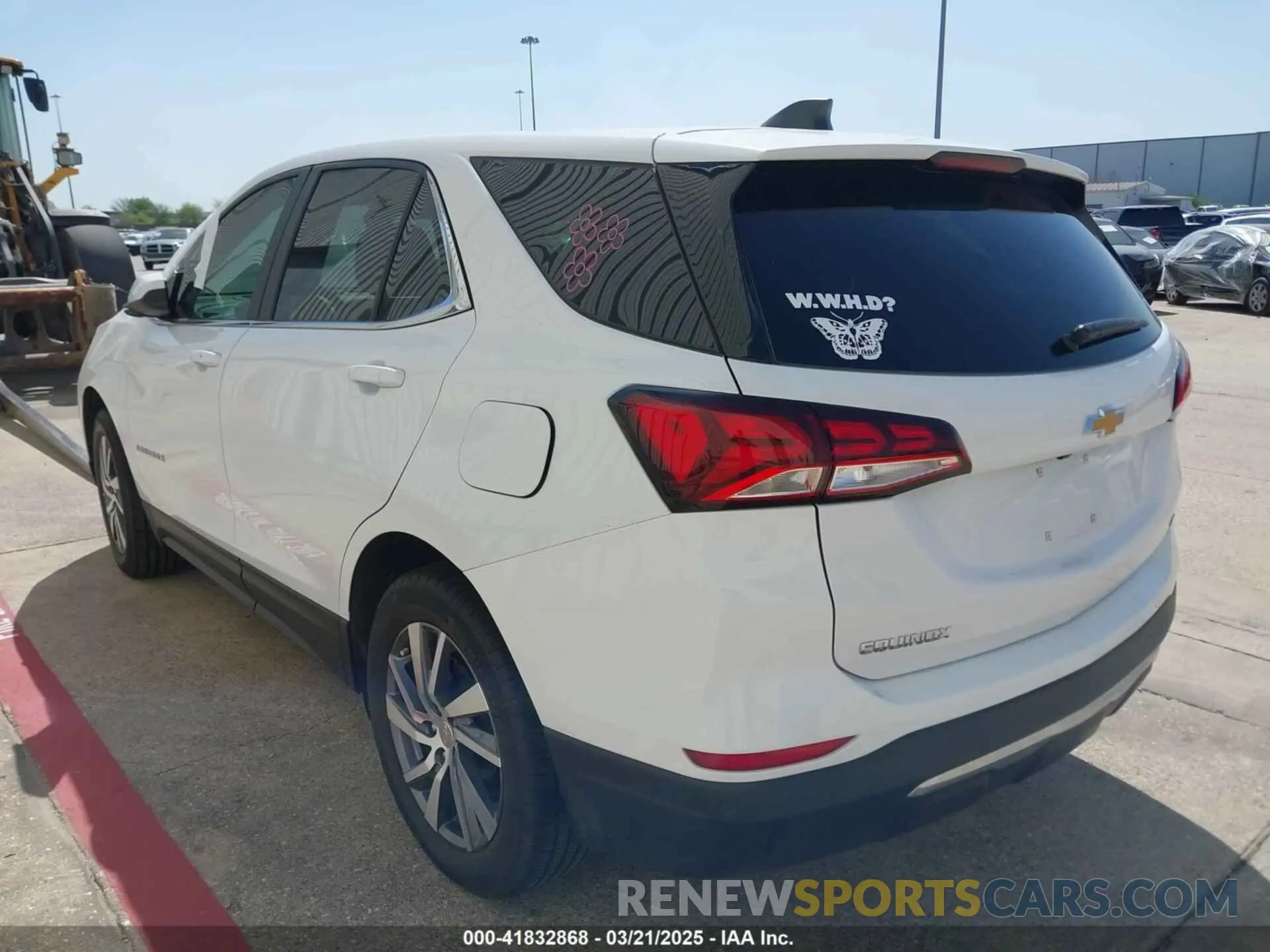 3 fotografías del automóvil dañado 3GNAXKEV3NL305624 CHEVROLET EQUINOX 2022