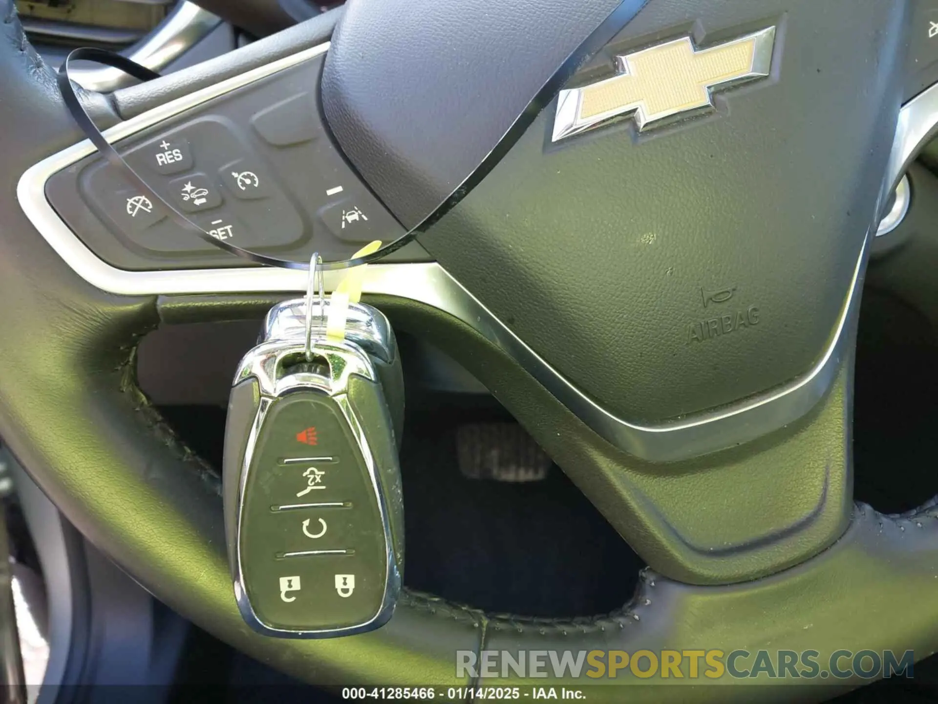 11 fotografías del automóvil dañado 3GNAXKEV4NL234627 CHEVROLET EQUINOX 2022