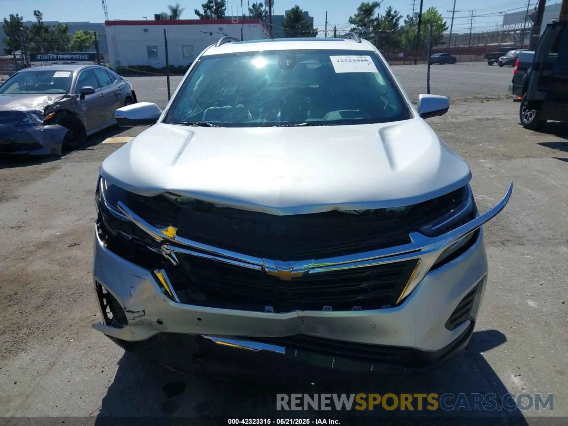 12 fotografías del automóvil dañado 3GNAXKEV4NL262654 CHEVROLET EQUINOX 2022