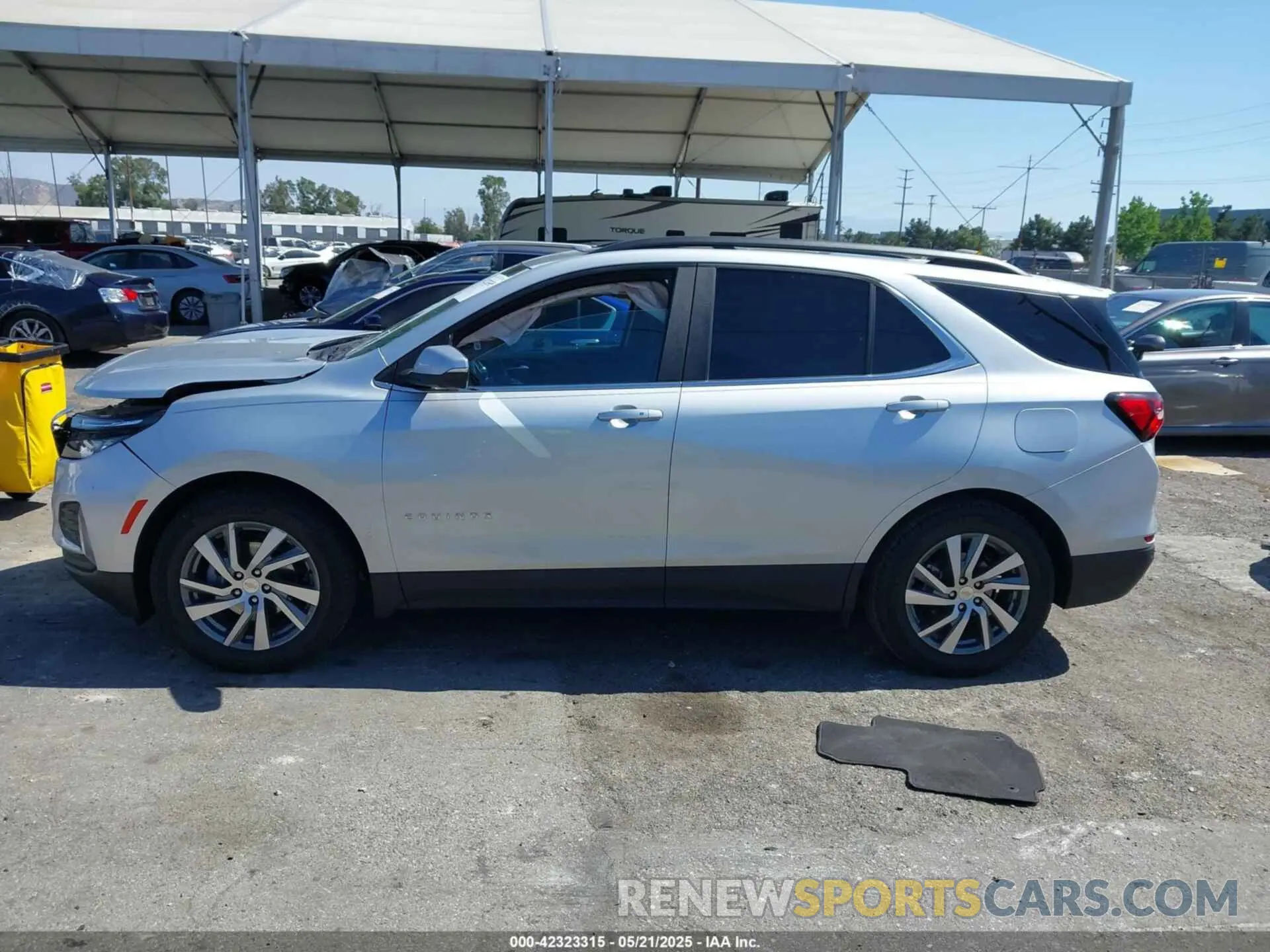 14 fotografías del automóvil dañado 3GNAXKEV4NL262654 CHEVROLET EQUINOX 2022