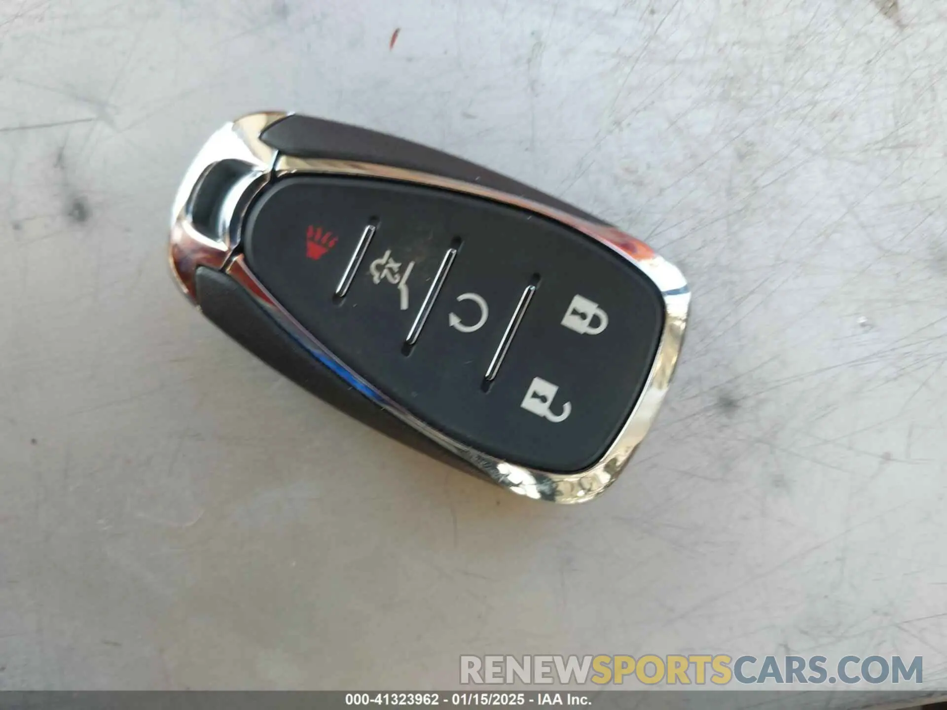 11 fotografías del automóvil dañado 3GNAXKEV4NL271337 CHEVROLET EQUINOX 2022