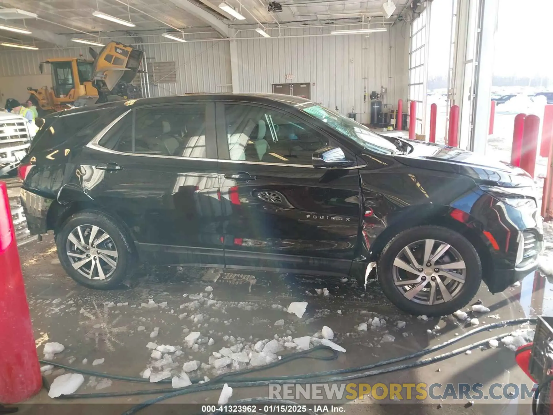14 fotografías del automóvil dañado 3GNAXKEV4NL271337 CHEVROLET EQUINOX 2022