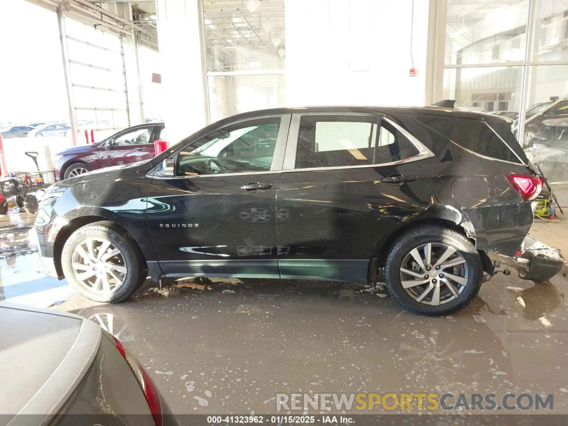 15 fotografías del automóvil dañado 3GNAXKEV4NL271337 CHEVROLET EQUINOX 2022