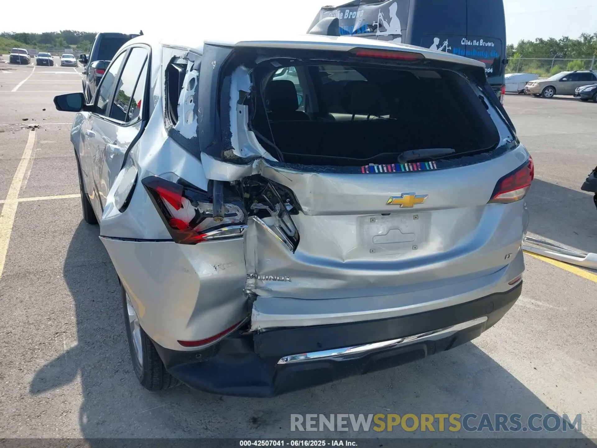 6 fotografías del automóvil dañado 3GNAXKEV5NL160179 CHEVROLET EQUINOX 2022