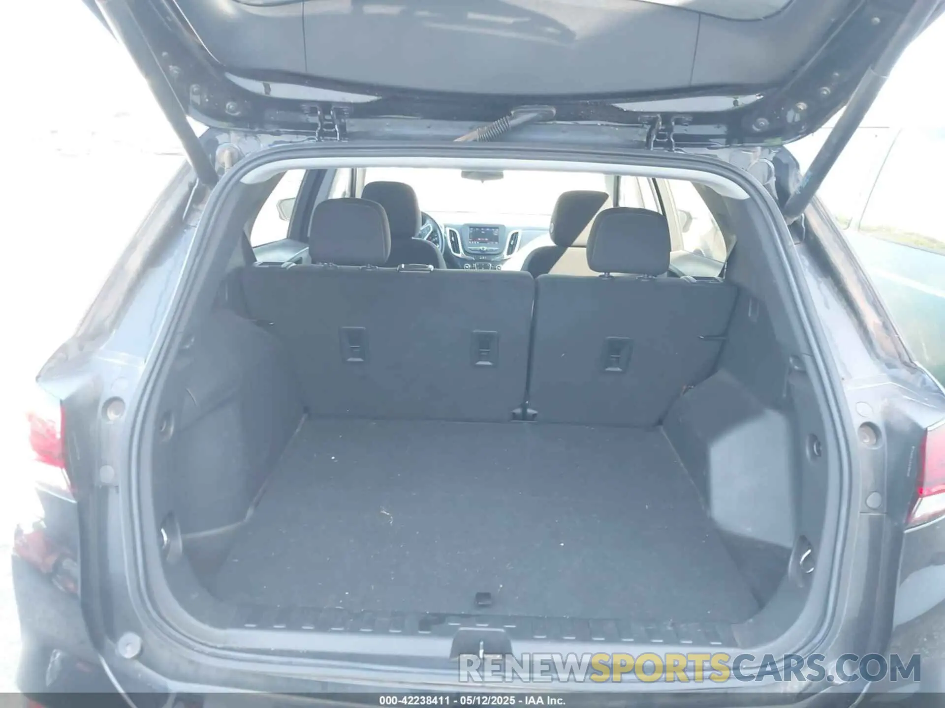 17 fotografías del automóvil dañado 3GNAXKEV6NL244057 CHEVROLET EQUINOX 2022