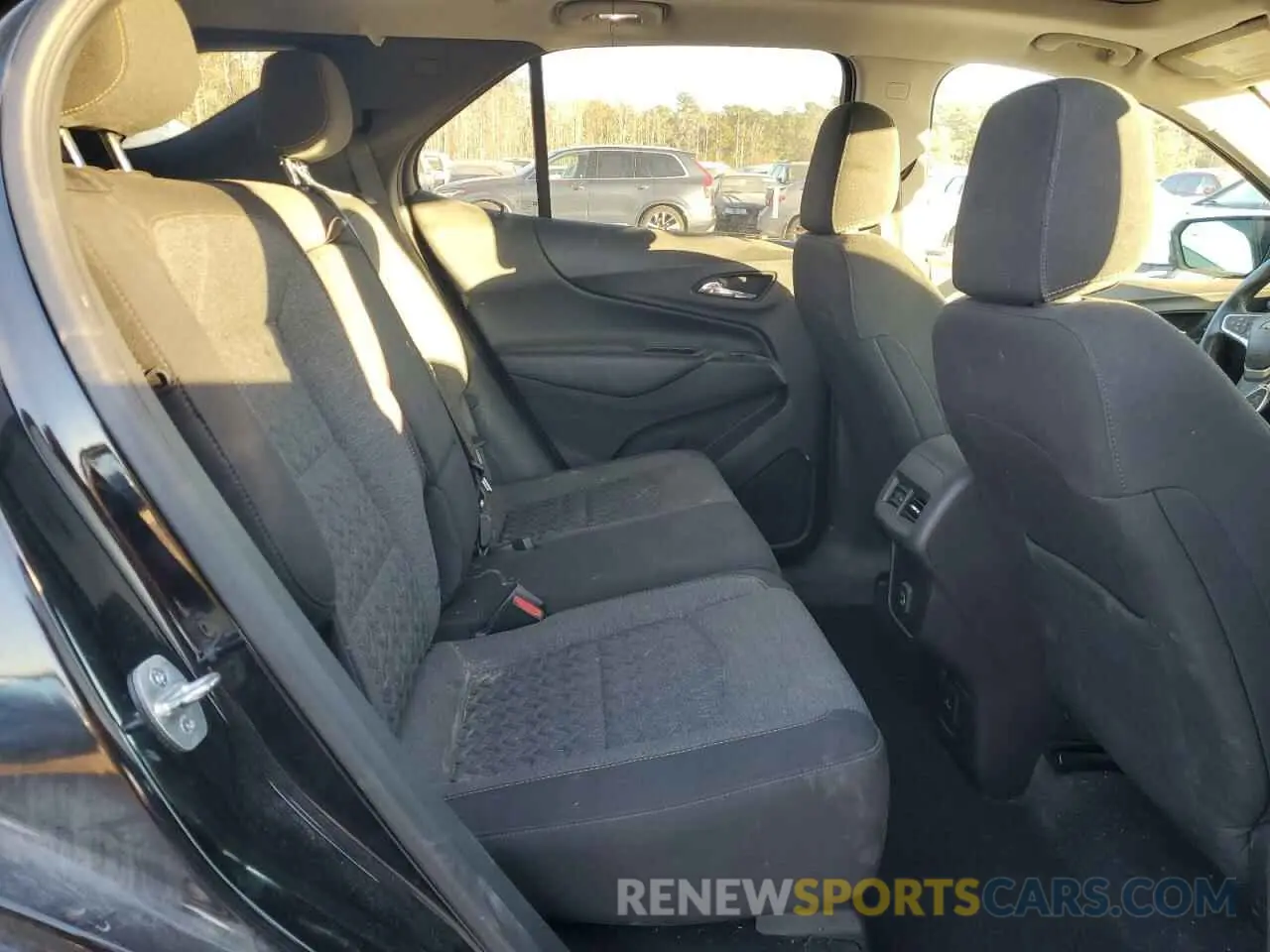 11 fotografías del automóvil dañado 3GNAXKEV6NL295381 CHEVROLET EQUINOX 2022