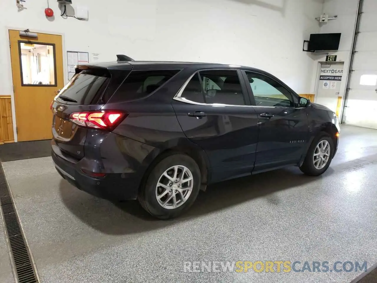 3 fotografías del automóvil dañado 3GNAXKEV6NS212540 CHEVROLET EQUINOX 2022