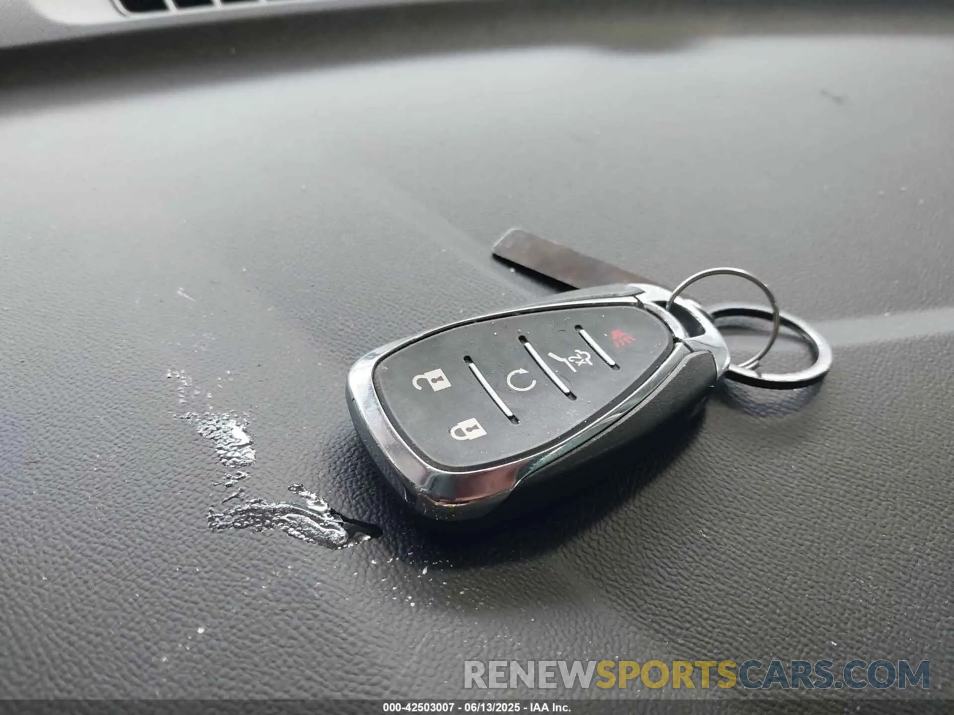 11 fotografías del automóvil dañado 3GNAXKEV7NL211312 CHEVROLET EQUINOX 2022