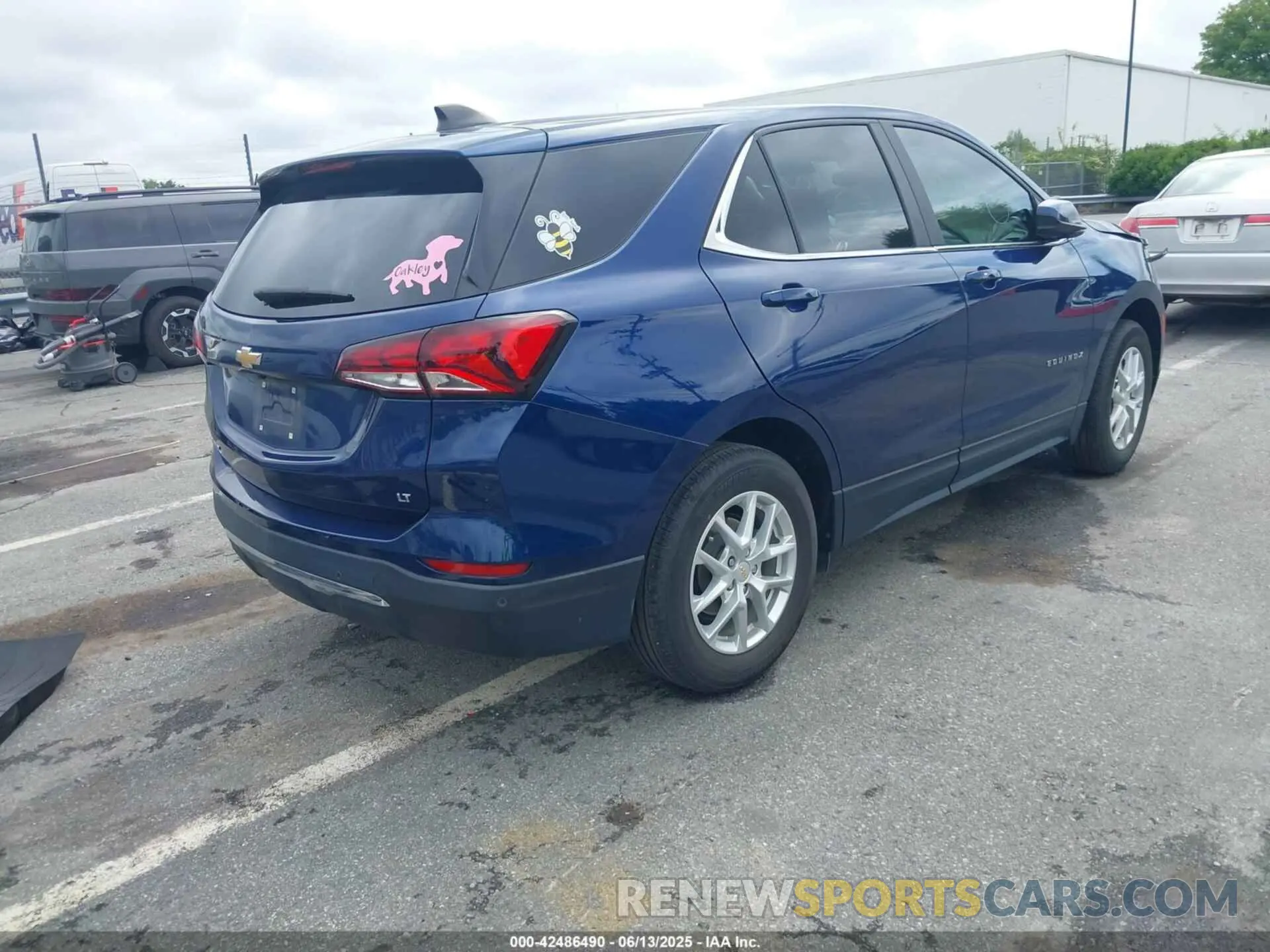 4 fotografías del automóvil dañado 3GNAXKEV7NL295969 CHEVROLET EQUINOX 2022