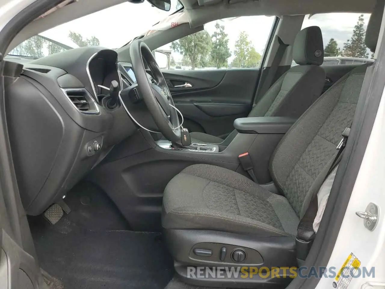 7 fotografías del automóvil dañado 3GNAXKEV8NL195184 CHEVROLET EQUINOX 2022