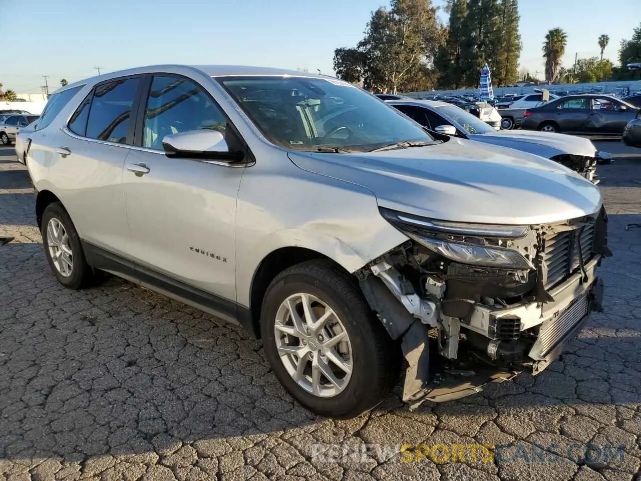 4 fotografías del automóvil dañado 3GNAXKEV8NL223842 CHEVROLET EQUINOX 2022