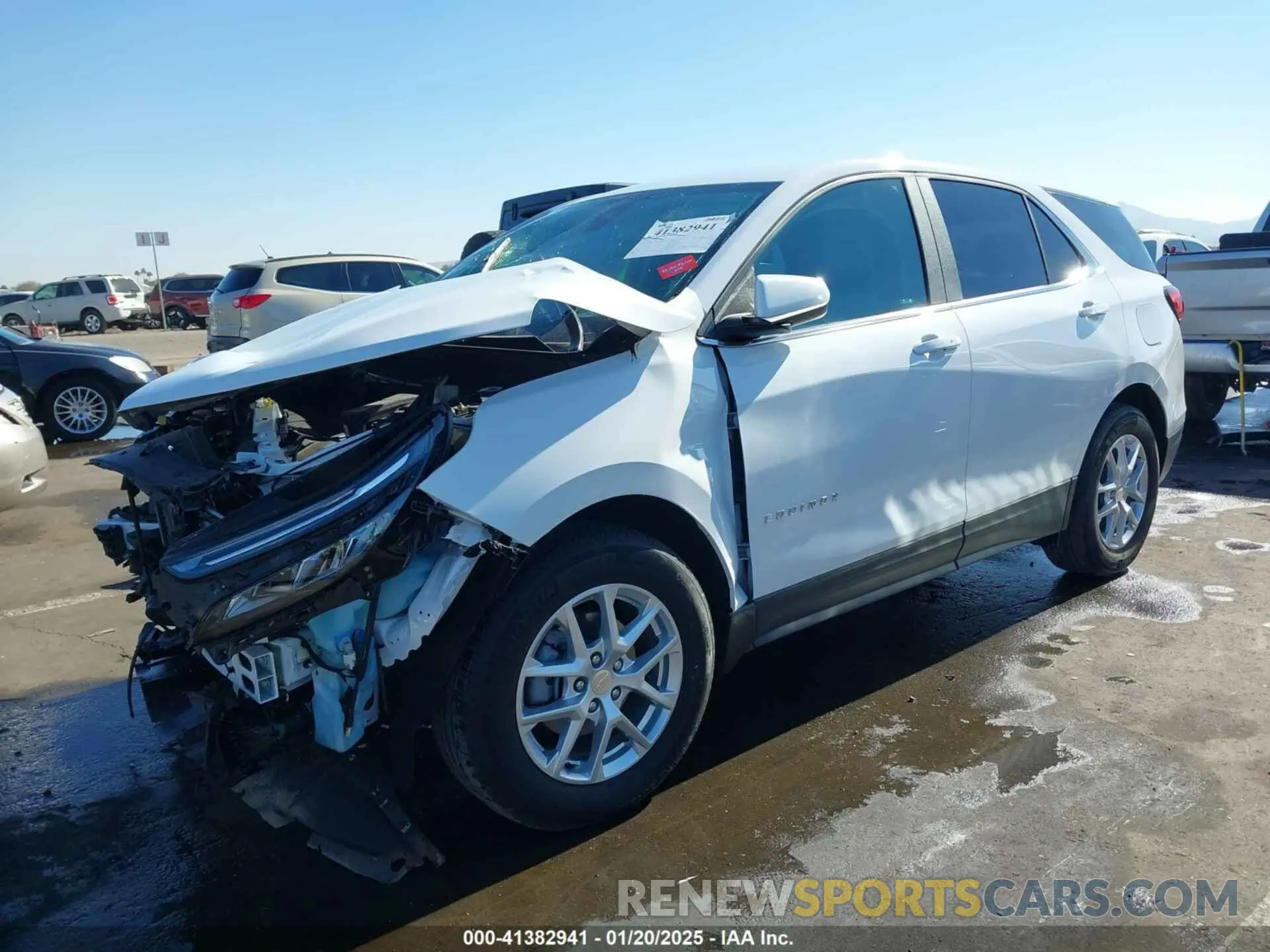2 fotografías del automóvil dañado 3GNAXKEV8NL267551 CHEVROLET EQUINOX 2022