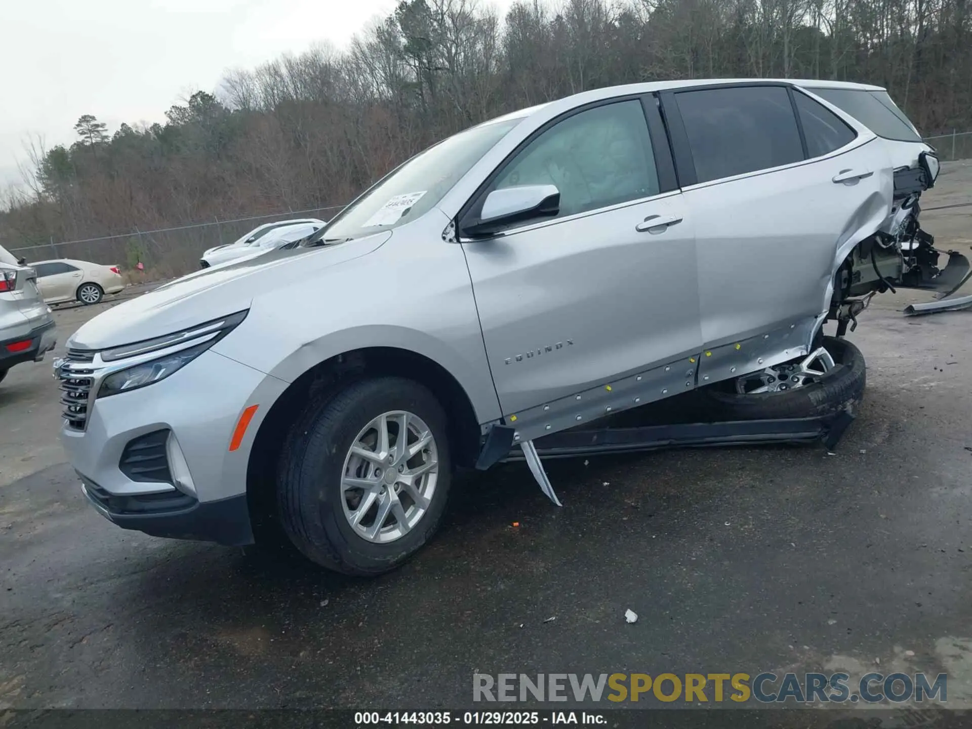 2 fotografías del automóvil dañado 3GNAXKEV8NS174437 CHEVROLET EQUINOX 2022