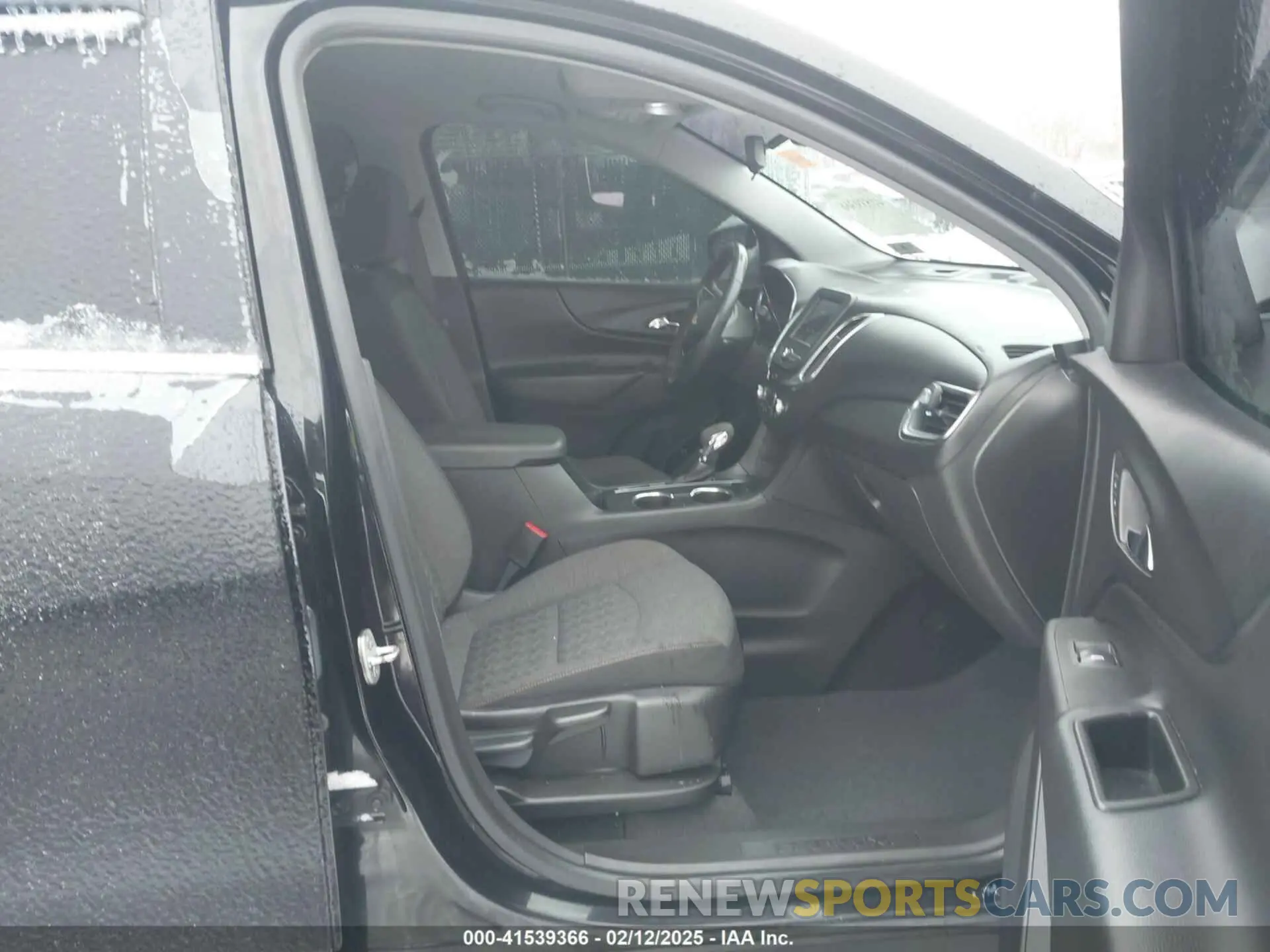 5 fotografías del automóvil dañado 3GNAXKEV9NL209447 CHEVROLET EQUINOX 2022