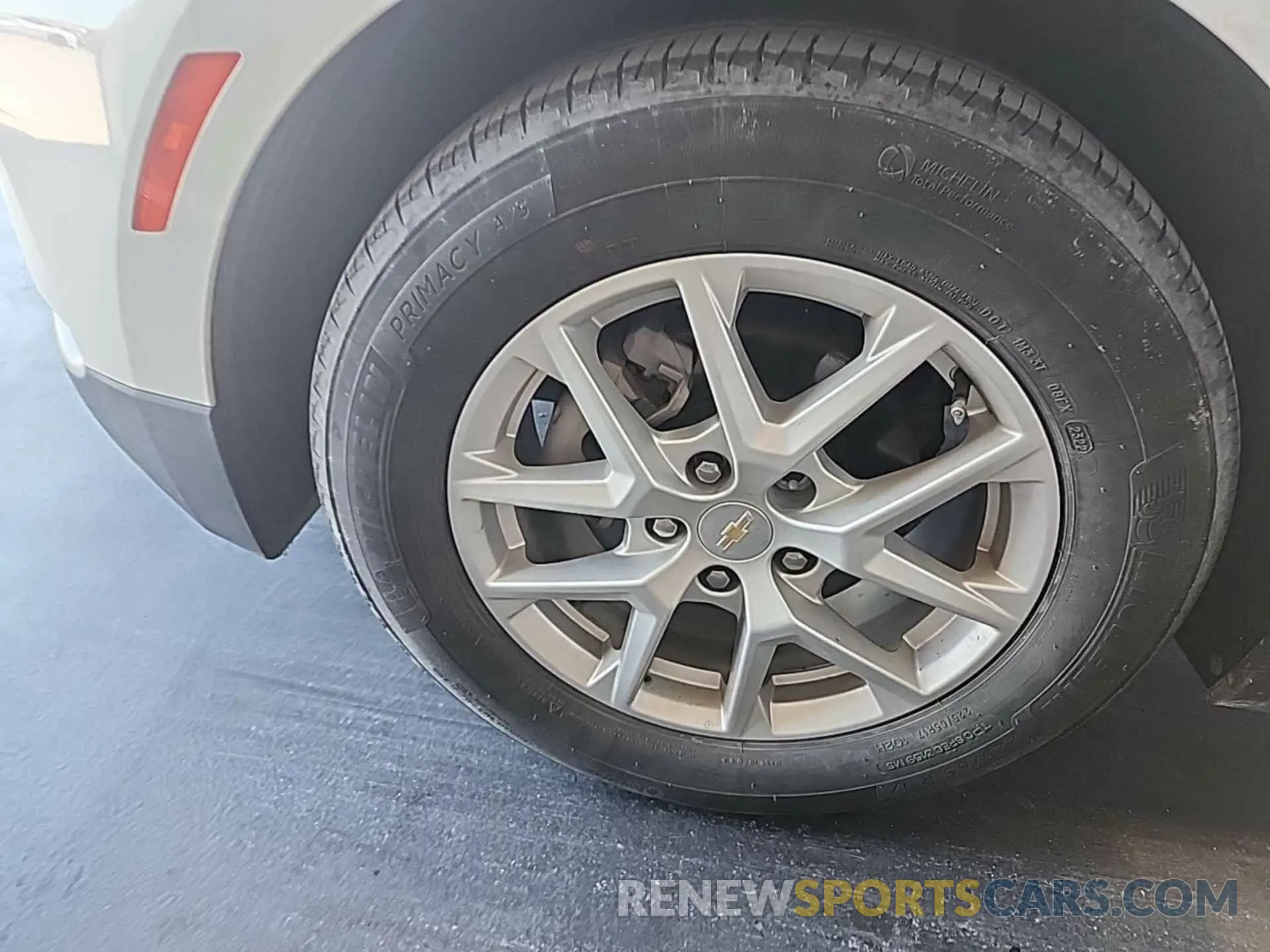 13 fotografías del automóvil dañado 3GNAXKEV9NL266411 CHEVROLET EQUINOX 2022