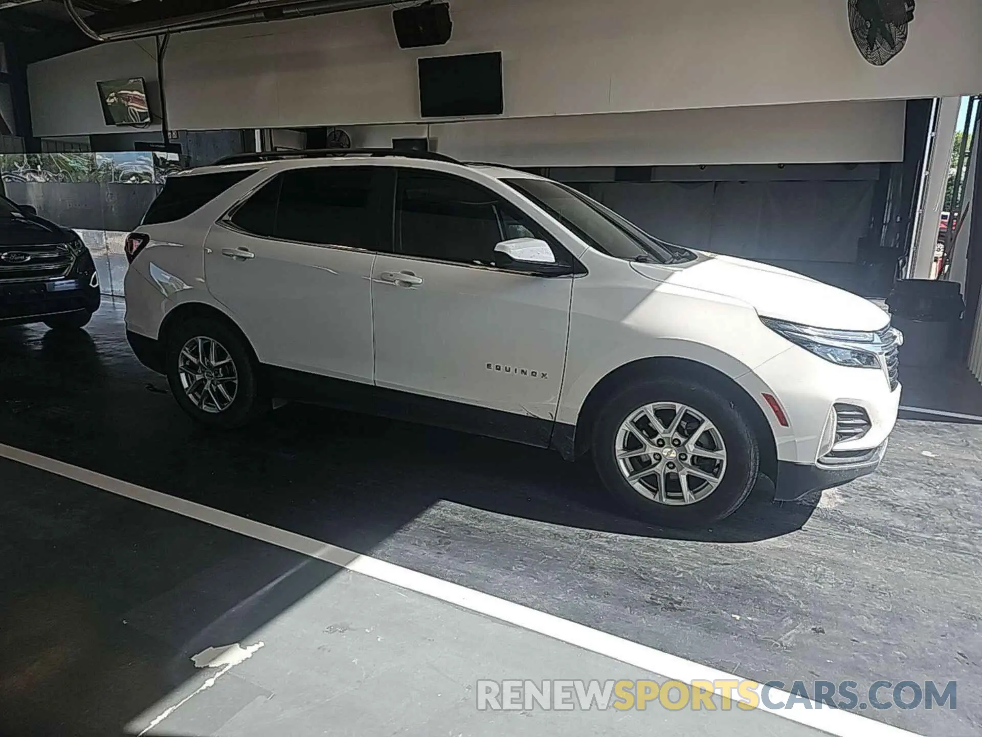 17 fotografías del automóvil dañado 3GNAXKEV9NL266411 CHEVROLET EQUINOX 2022
