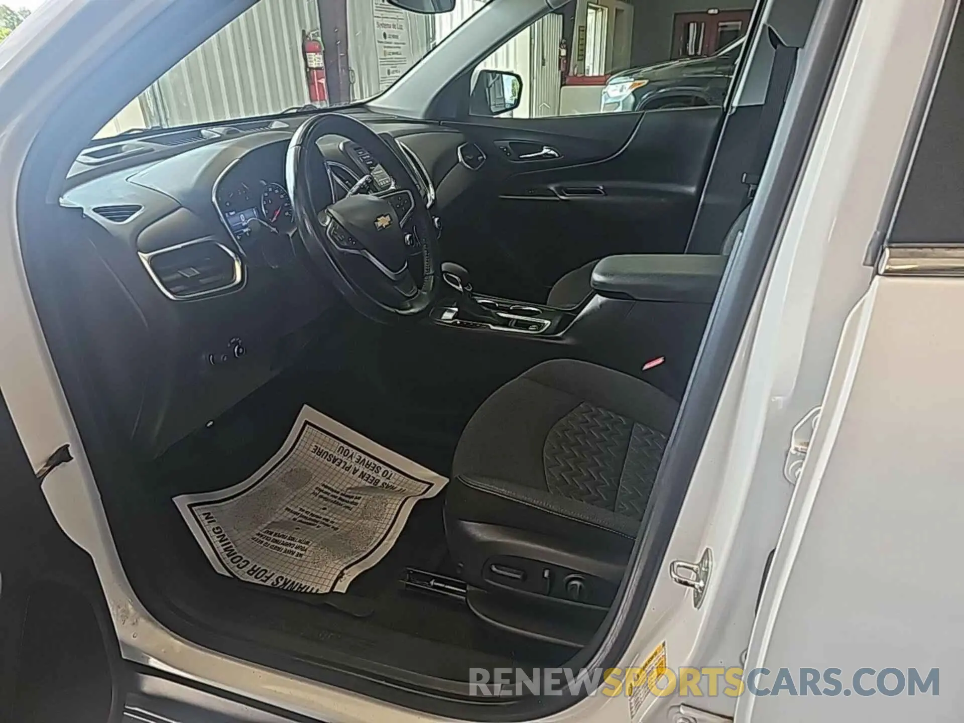 9 fotografías del automóvil dañado 3GNAXKEV9NL266411 CHEVROLET EQUINOX 2022