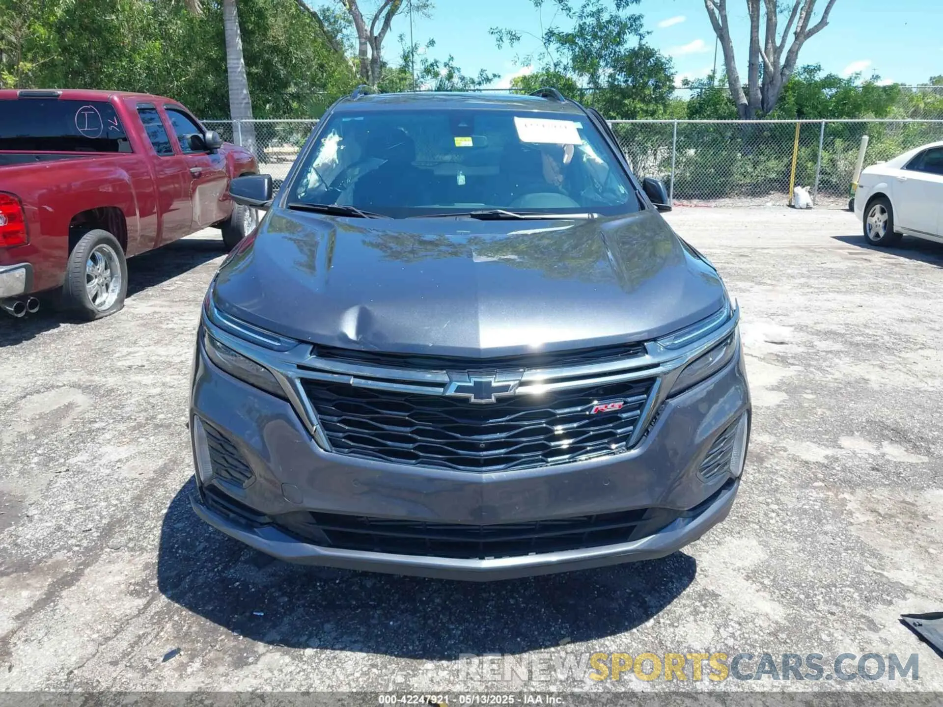 12 fotografías del automóvil dañado 3GNAXMEV0NS105933 CHEVROLET EQUINOX 2022