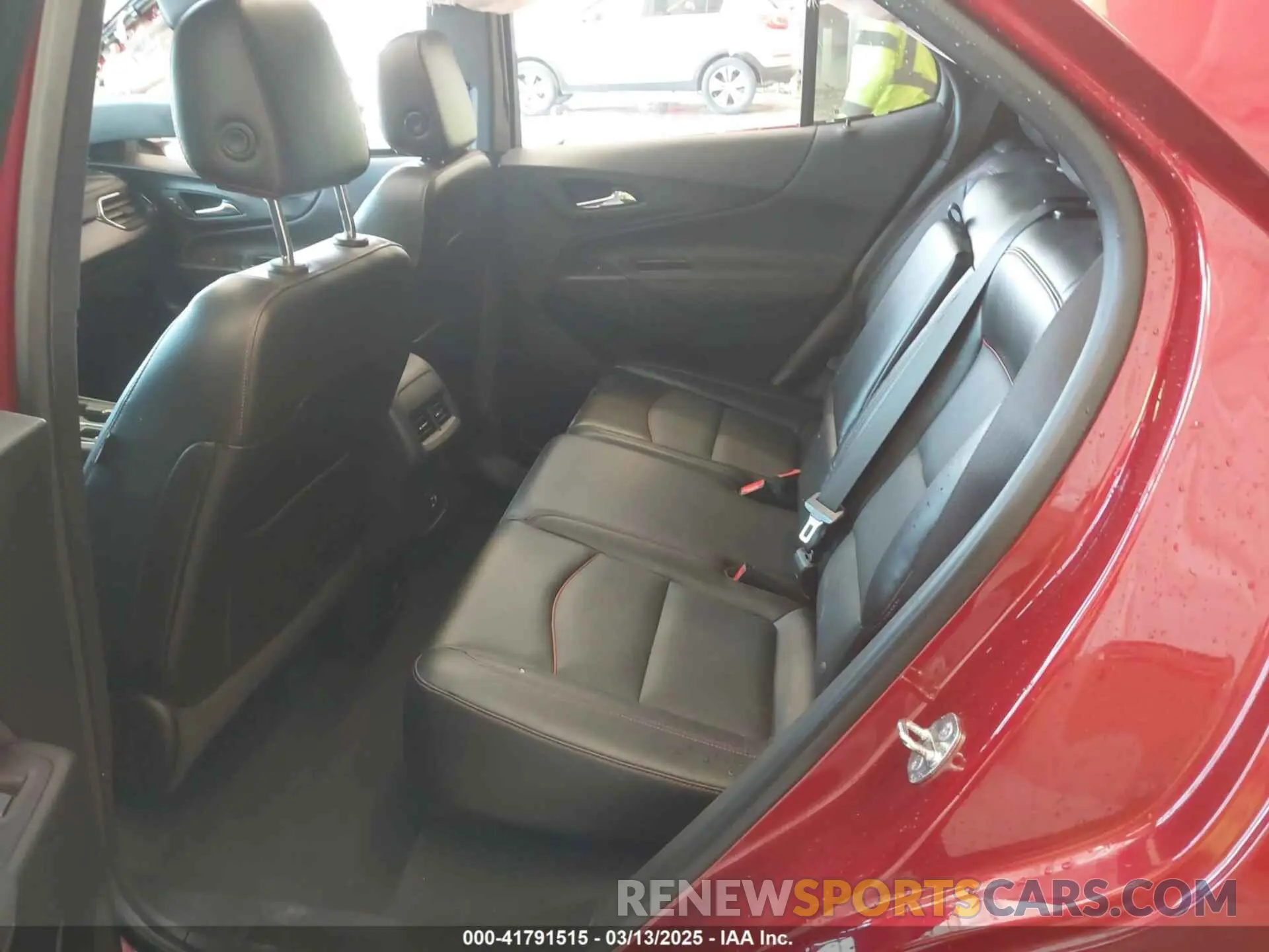 8 fotografías del automóvil dañado 3GNAXMEV1NS107156 CHEVROLET EQUINOX 2022