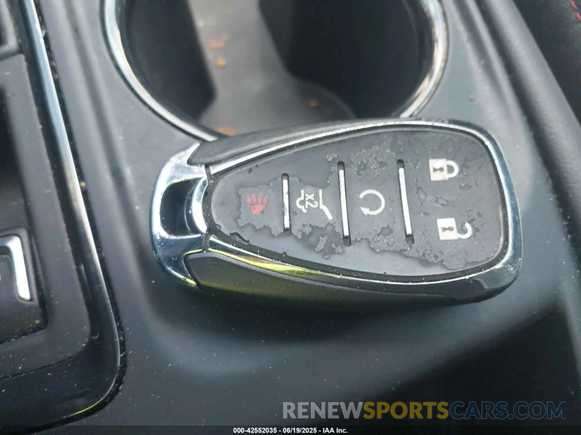 11 fotografías del automóvil dañado 3GNAXMEV1NS141050 CHEVROLET EQUINOX 2022