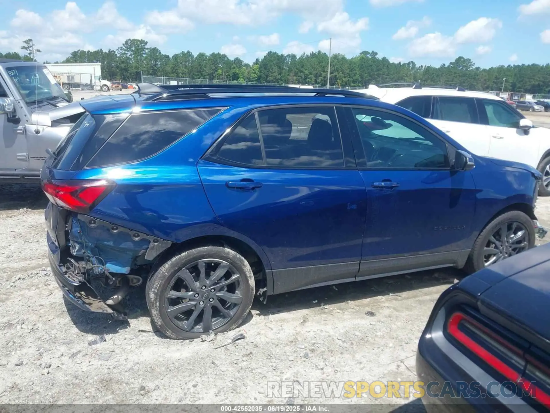 13 fotografías del automóvil dañado 3GNAXMEV1NS141050 CHEVROLET EQUINOX 2022