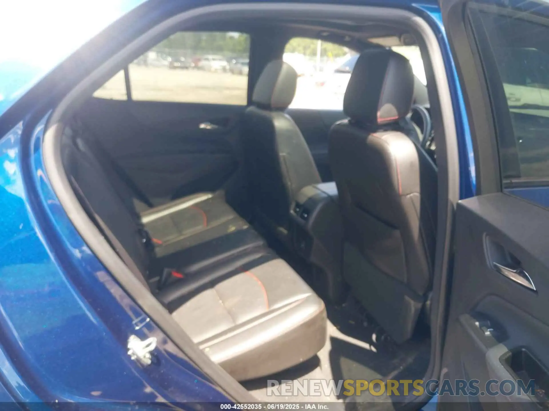 8 fotografías del automóvil dañado 3GNAXMEV1NS141050 CHEVROLET EQUINOX 2022