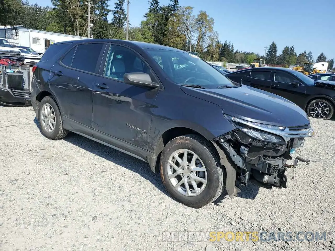 4 fotografías del automóvil dañado 3GNAXSEV0NS176070 CHEVROLET EQUINOX 2022