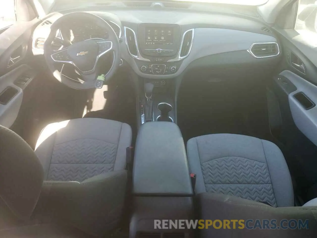 8 fotografías del automóvil dañado 3GNAXSEV2NS234177 CHEVROLET EQUINOX 2022