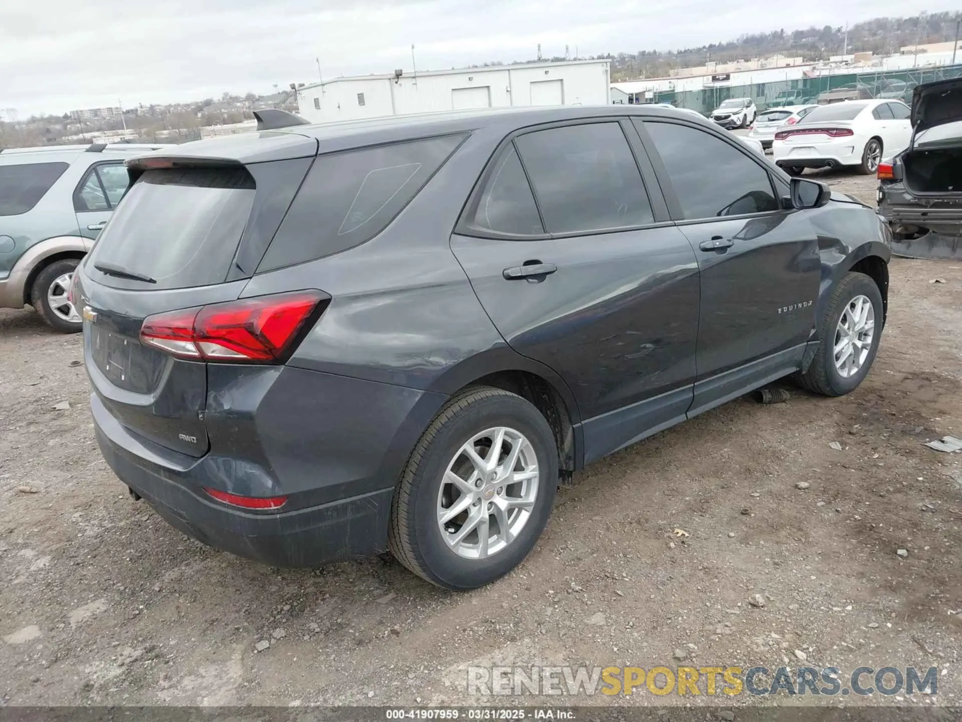 4 fotografías del automóvil dañado 3GNAXSEVXNS207129 CHEVROLET EQUINOX 2022