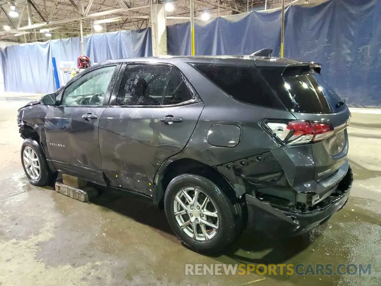 2 fotografías del automóvil dañado 3GNAXSEVXNS222942 CHEVROLET EQUINOX 2022