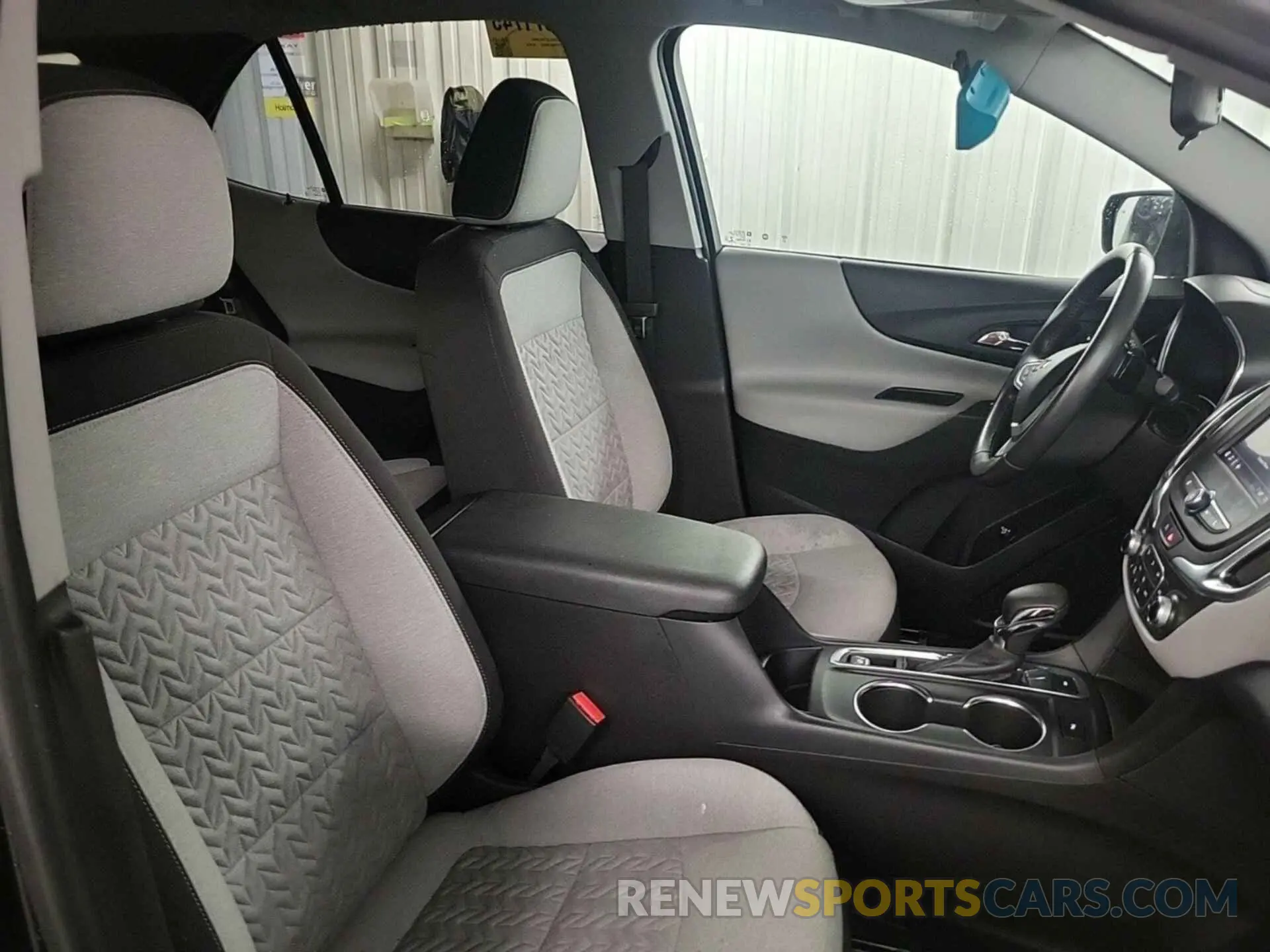 26 fotografías del automóvil dañado 3GNAXTEV0NL143022 CHEVROLET EQUINOX 2022