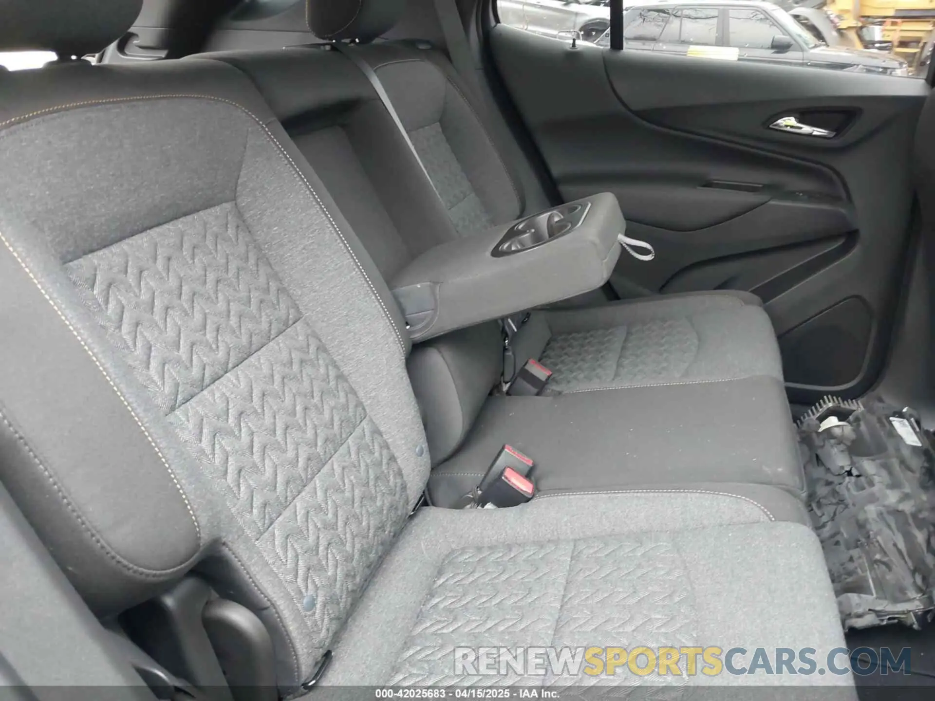 8 fotografías del automóvil dañado 3GNAXTEV6NL179197 CHEVROLET EQUINOX 2022