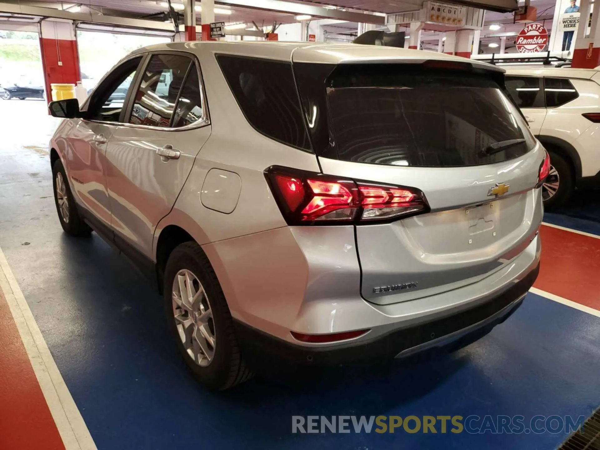 2 fotografías del automóvil dañado 3GNAXTEV8NL135587 CHEVROLET EQUINOX 2022