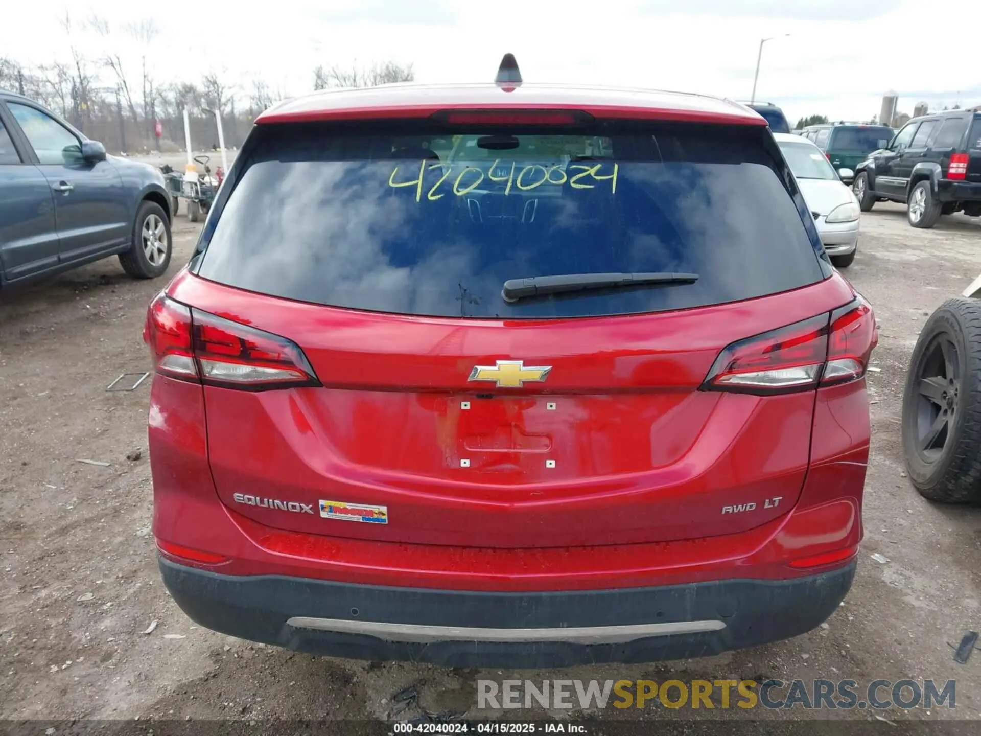16 fotografías del automóvil dañado 3GNAXUEV0NL178536 CHEVROLET EQUINOX 2022