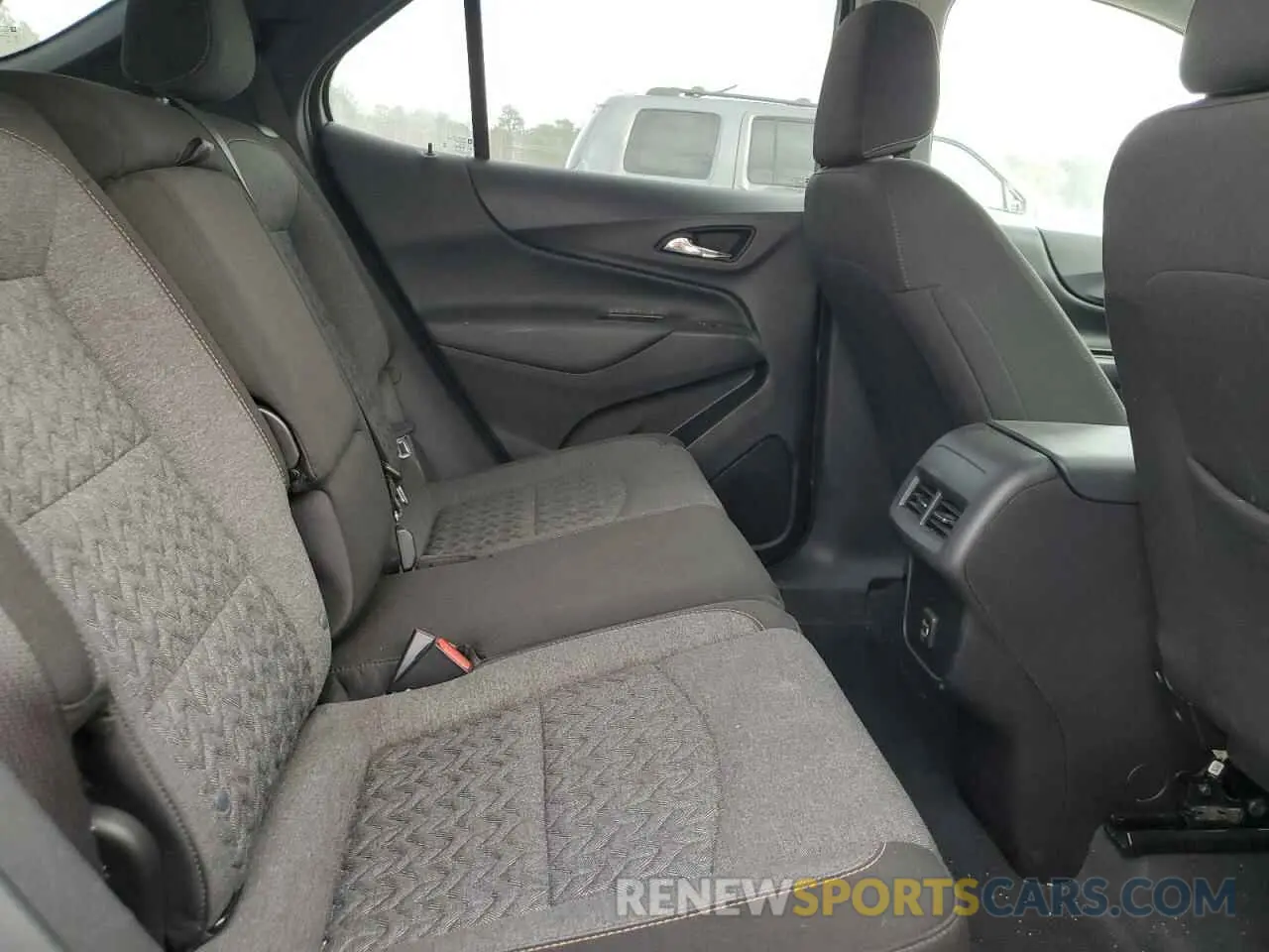 11 fotografías del automóvil dañado 3GNAXUEV0NL206206 CHEVROLET EQUINOX 2022