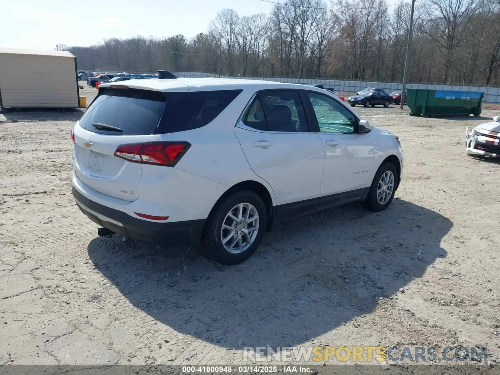 4 fotografías del automóvil dañado 3GNAXUEV0NL245247 CHEVROLET EQUINOX 2022