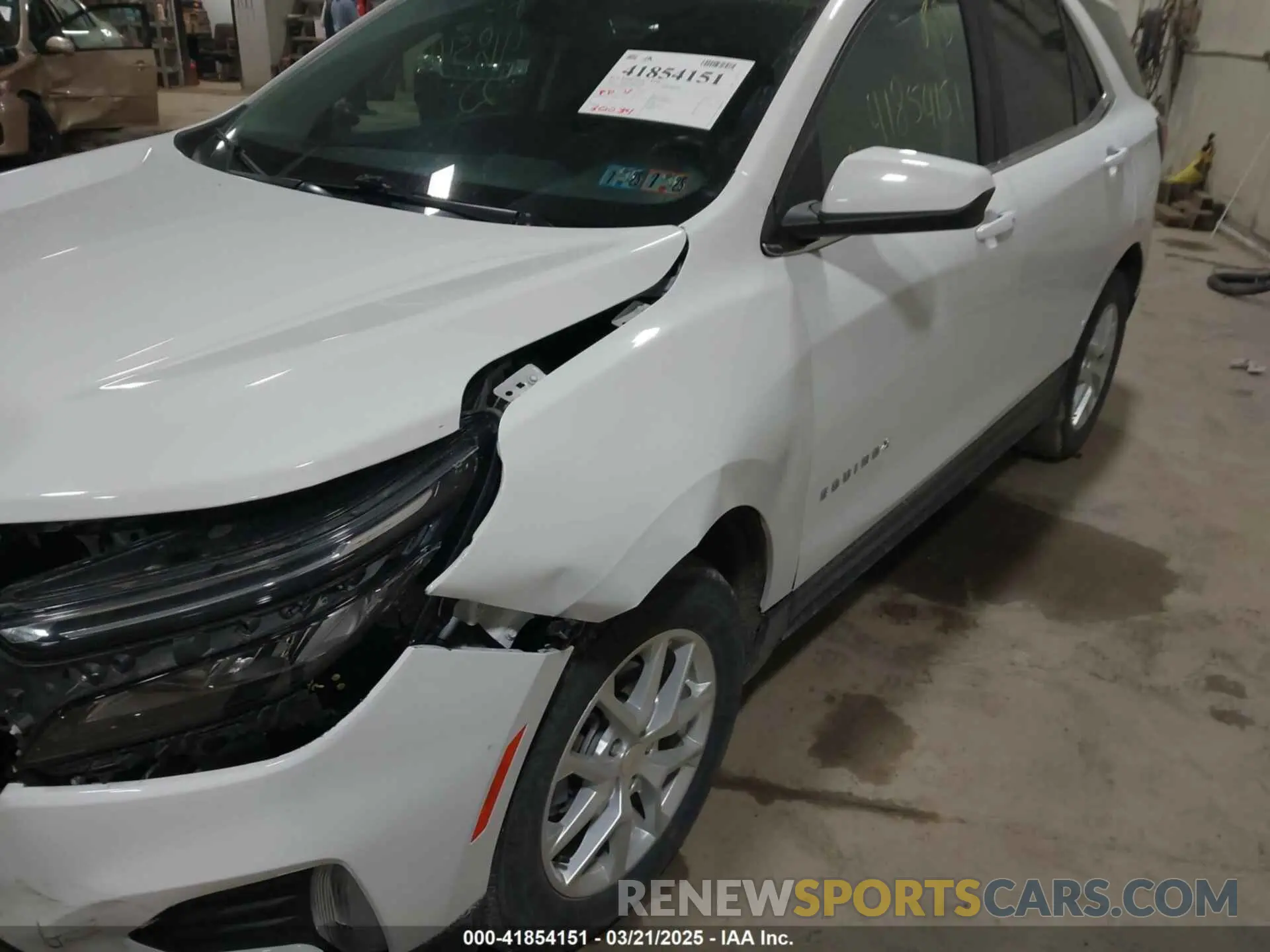 17 fotografías del automóvil dañado 3GNAXUEV0NS222198 CHEVROLET EQUINOX 2022