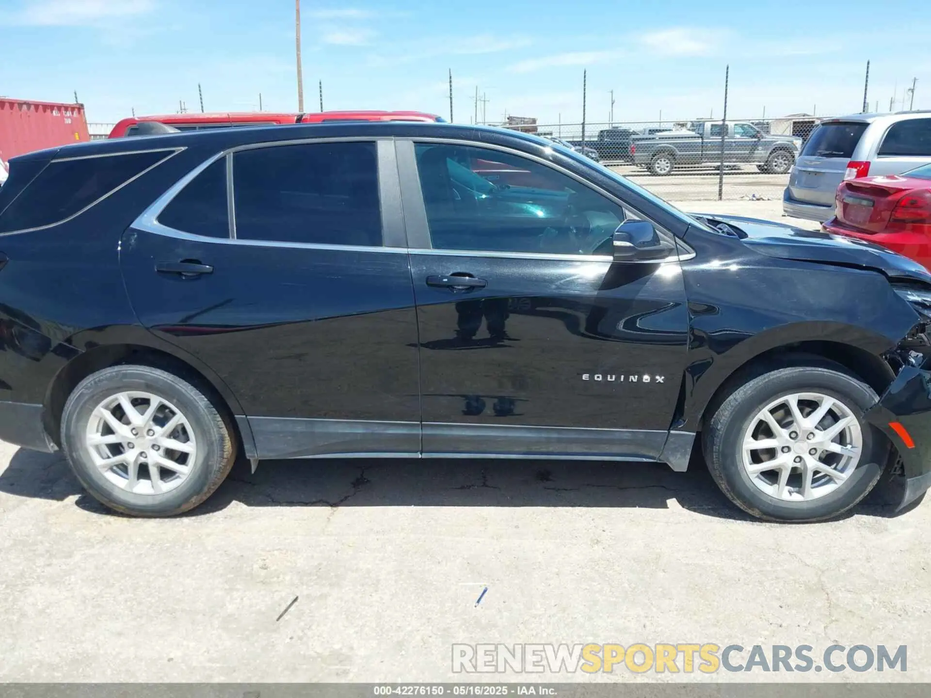 13 fotografías del automóvil dañado 3GNAXUEV1NL108771 CHEVROLET EQUINOX 2022