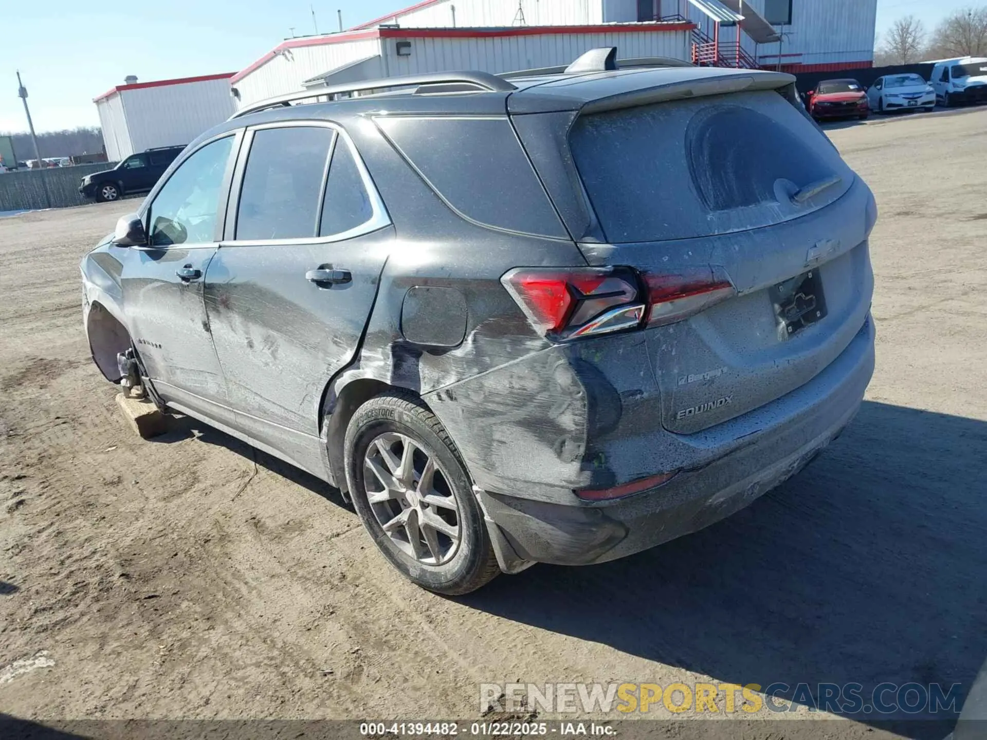 3 fotografías del automóvil dañado 3GNAXUEV1NL193174 CHEVROLET EQUINOX 2022