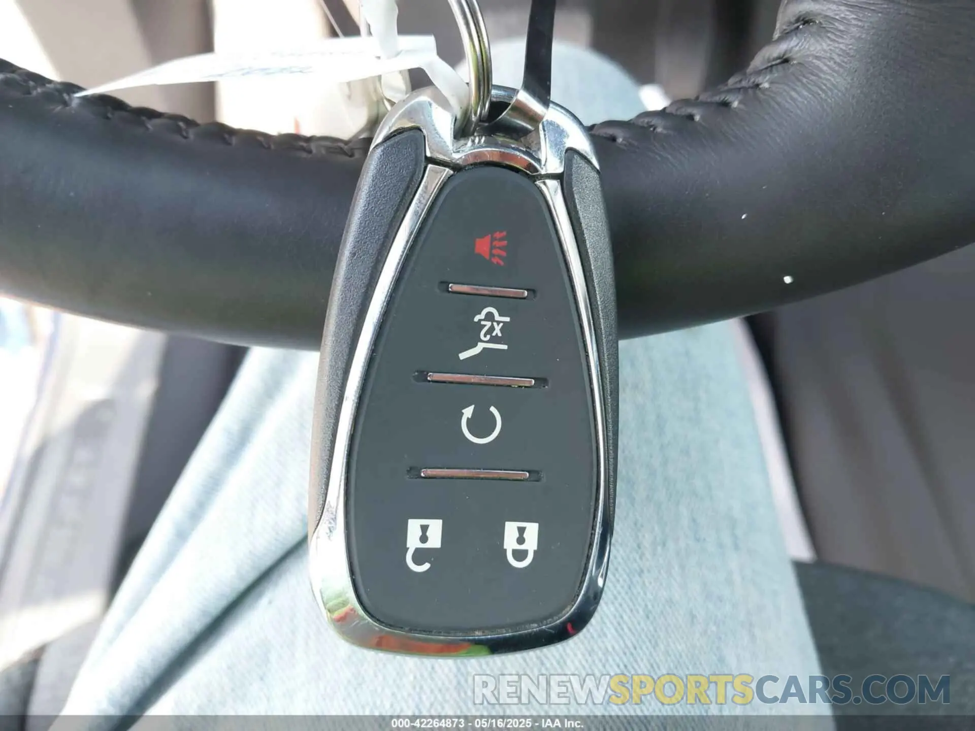 11 fotografías del automóvil dañado 3GNAXUEV1NL313538 CHEVROLET EQUINOX 2022
