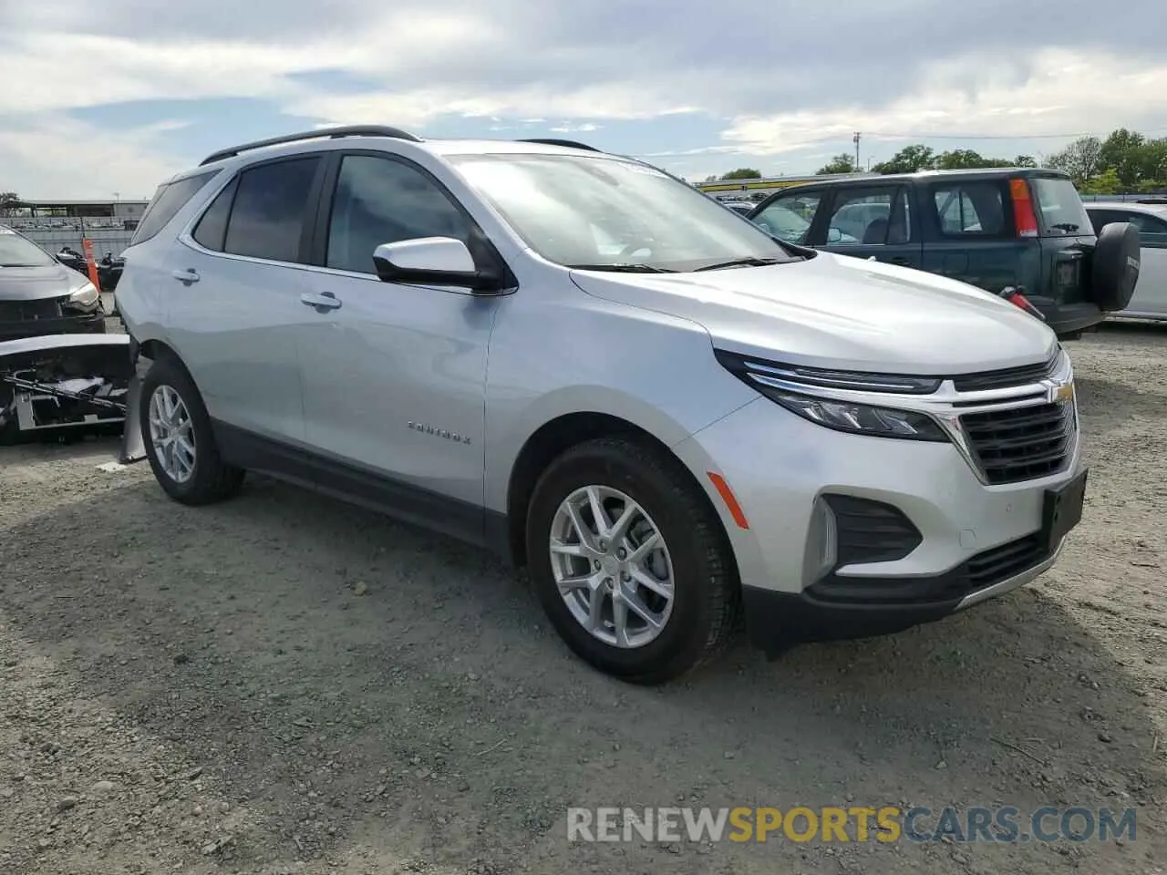 4 fotografías del automóvil dañado 3GNAXUEV2NL115986 CHEVROLET EQUINOX 2022
