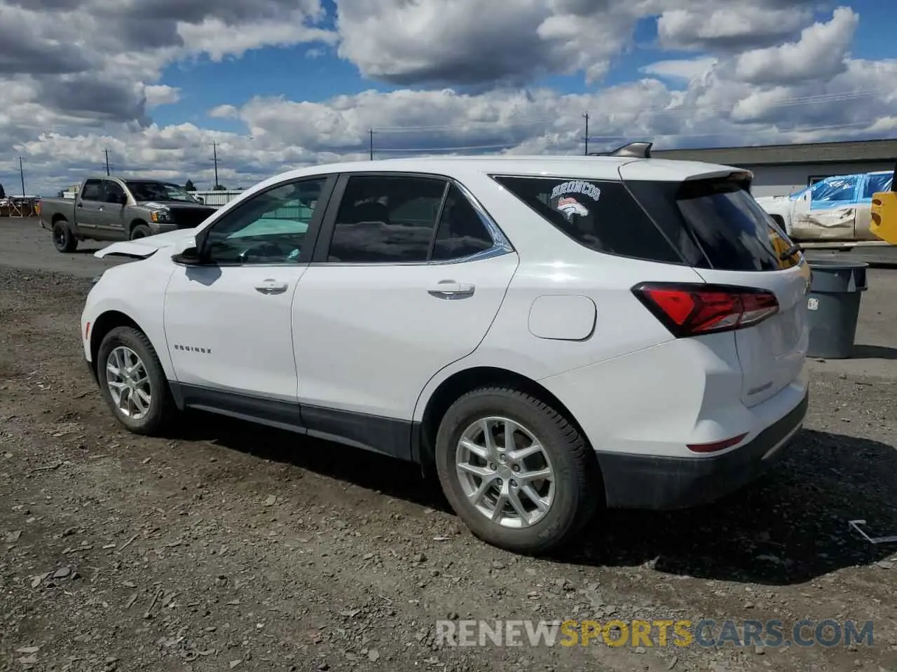 2 fotografías del automóvil dañado 3GNAXUEV2NL182166 CHEVROLET EQUINOX 2022