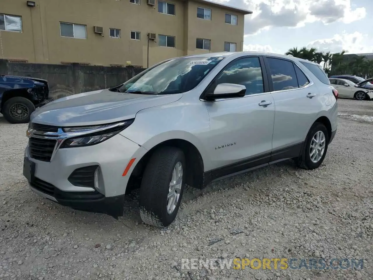 1 fotografías del automóvil dañado 3GNAXUEV3NL199834 CHEVROLET EQUINOX 2022