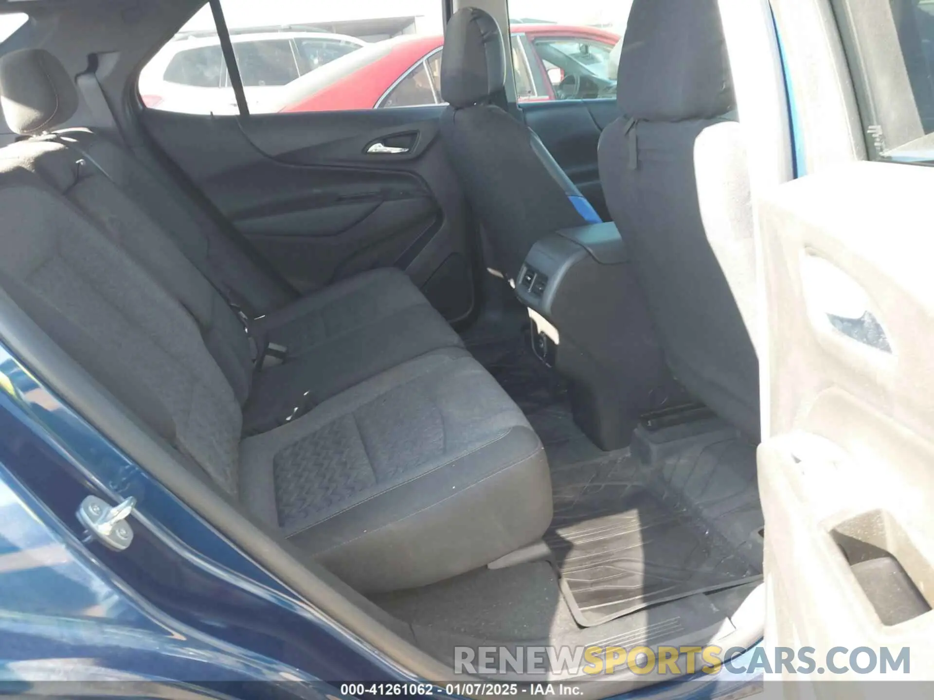 8 fotografías del automóvil dañado 3GNAXUEV3NL228846 CHEVROLET EQUINOX 2022