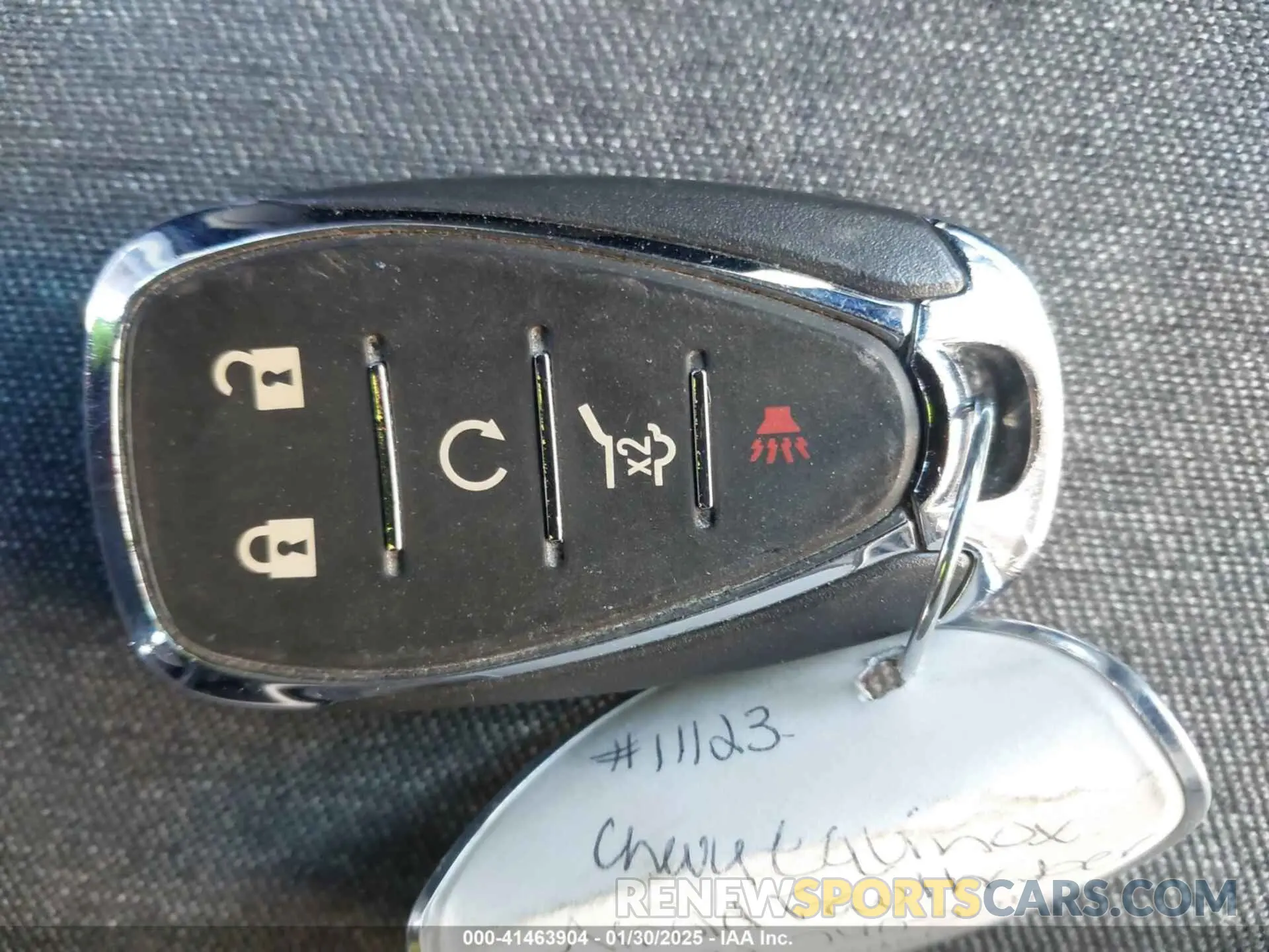 11 fotografías del automóvil dañado 3GNAXUEV3NL249289 CHEVROLET EQUINOX 2022
