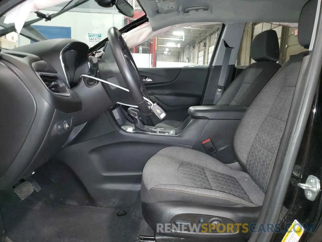 7 fotografías del automóvil dañado 3GNAXUEV3NL285953 CHEVROLET EQUINOX 2022