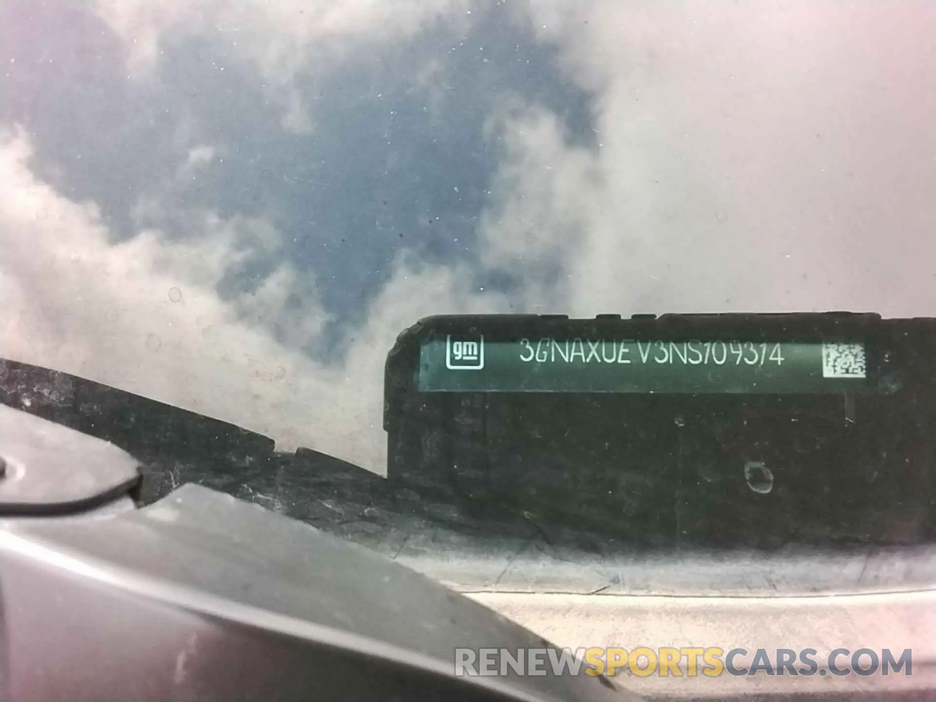 6 fotografías del automóvil dañado 3GNAXUEV3NS109314 CHEVROLET EQUINOX 2022