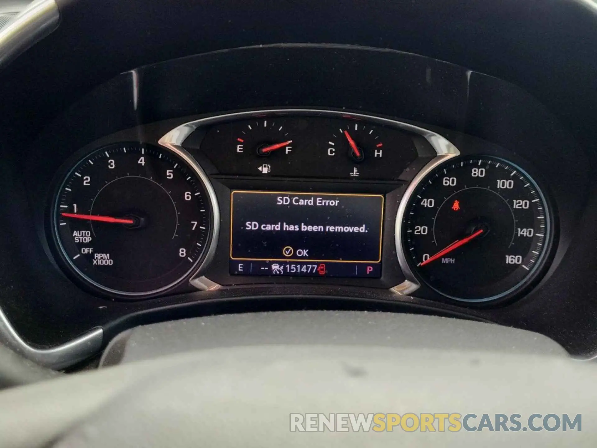 4 fotografías del automóvil dañado 3GNAXUEV4NL122521 CHEVROLET EQUINOX 2022
