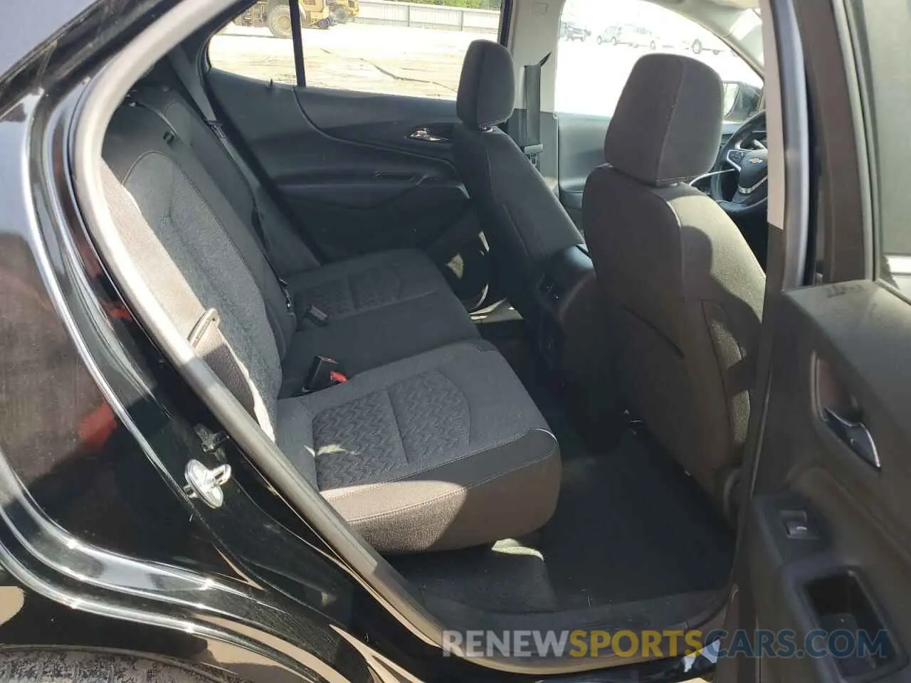 10 fotografías del automóvil dañado 3GNAXUEV4NL203082 CHEVROLET EQUINOX 2022
